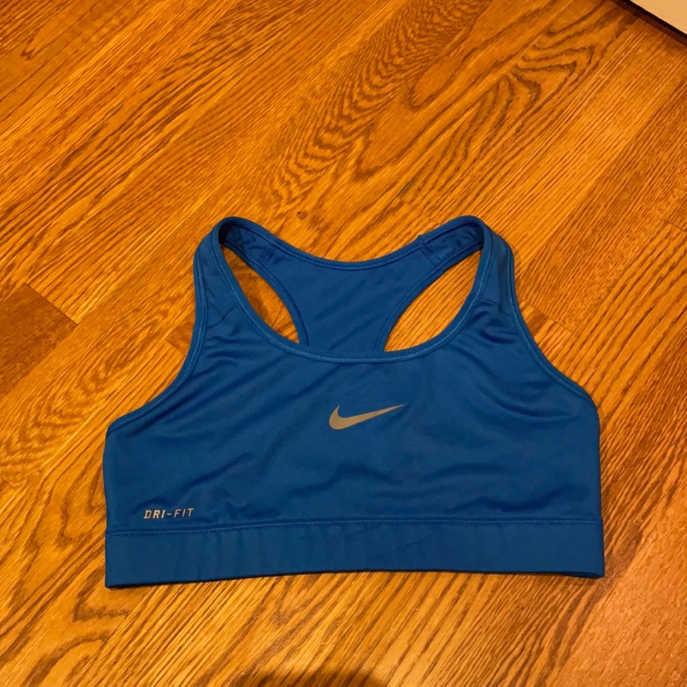 Nike sports bra